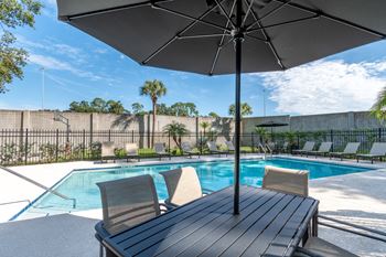 Townsgate Pool | Plant City, FL